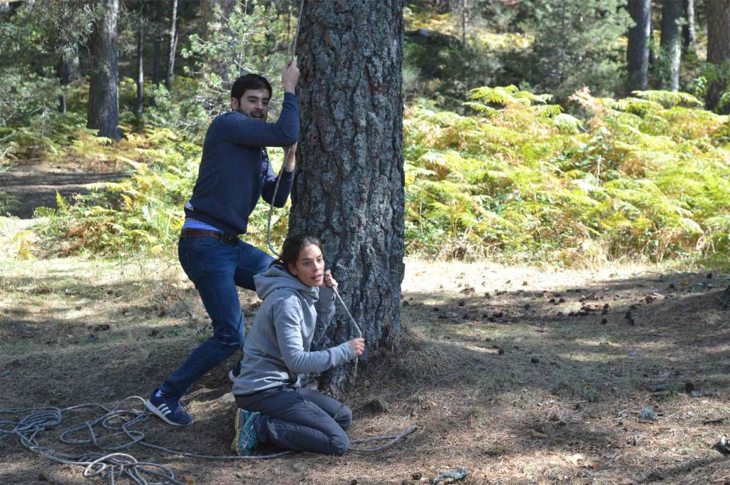 Participantes en programa de Team Building para liderar un equipo muy motivado